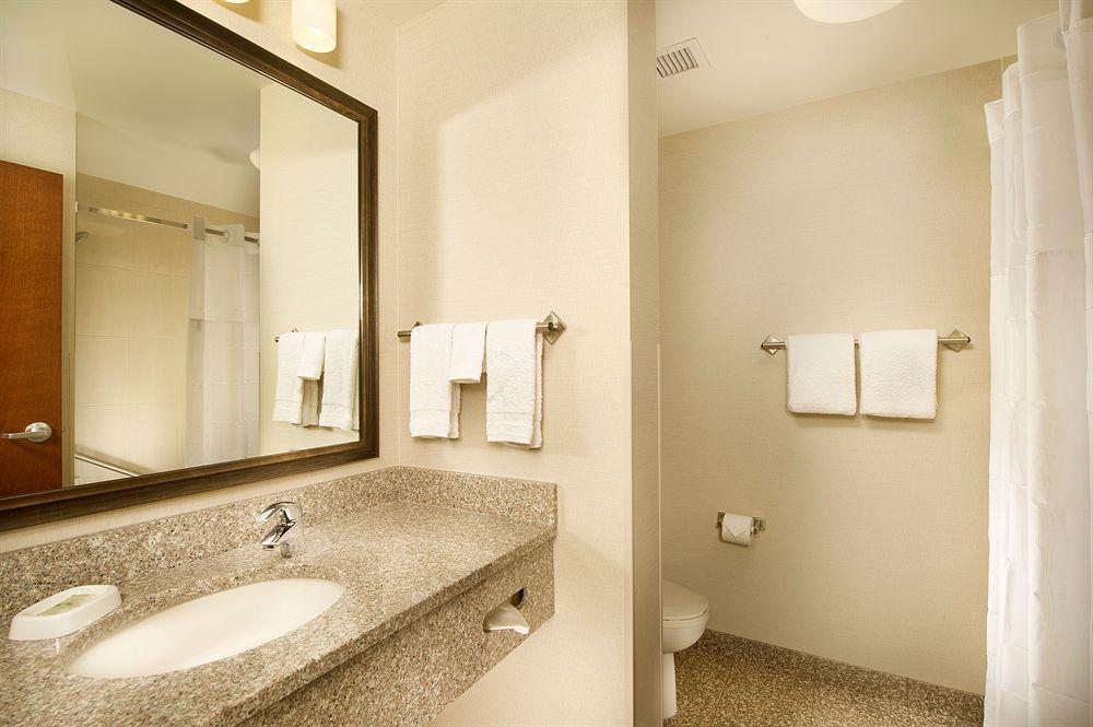 Drury Inn & Suites St. Louis Brentwood Eksteriør billede